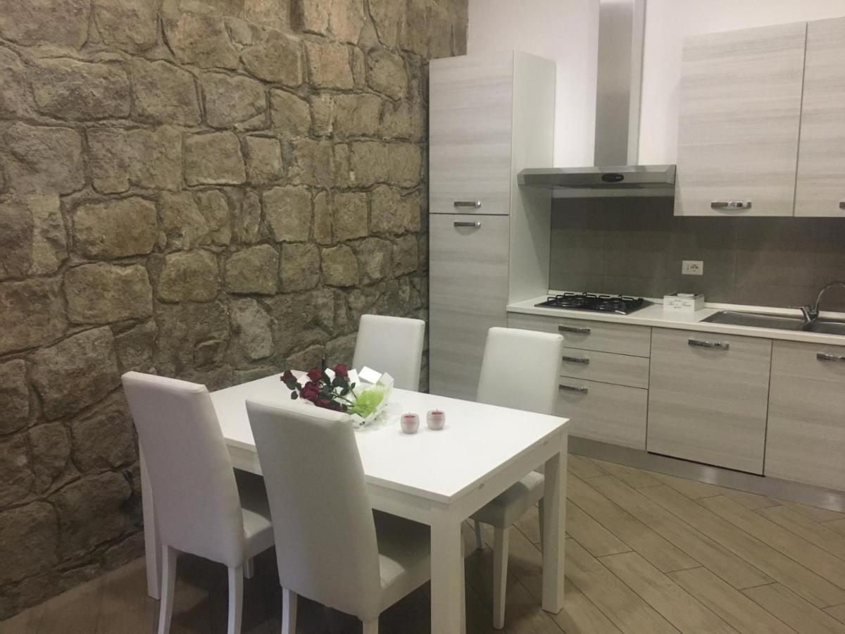 Suite Saffi 99 Viterbo Bagian luar foto